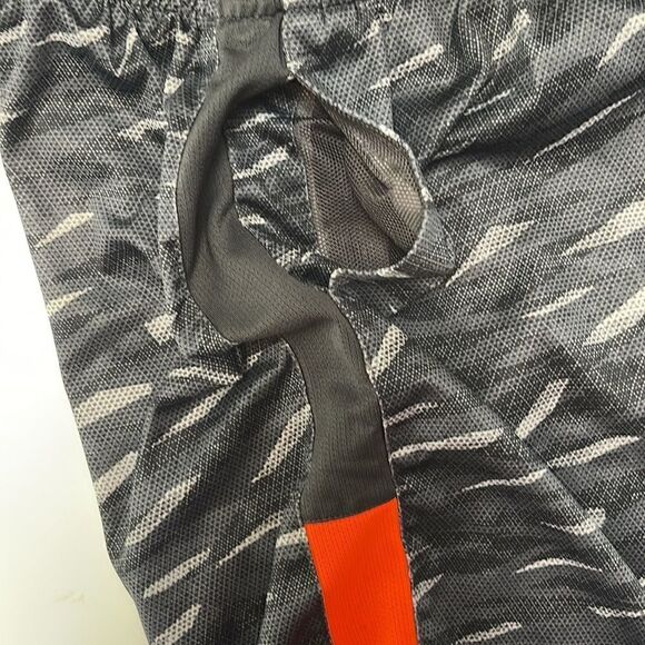 Champion Shorts.  Boys size Large (12-14).  Pockets.  Drawstring waist. - Picture 5 of 5